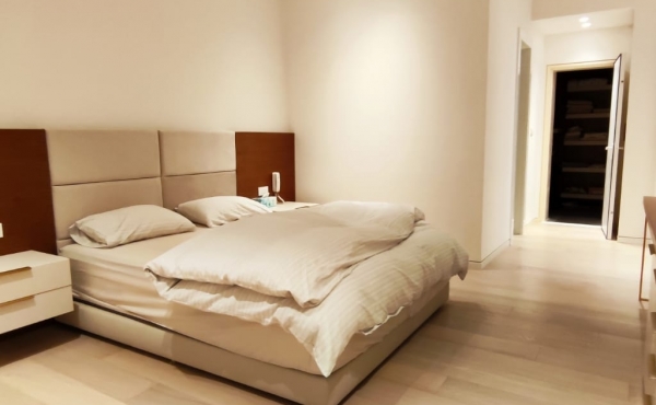 3 room 110sqm Furnished Terrace Parking Apartment for rent in Tel Aviv