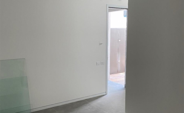 Neve Tsedek area 4 bedrooms 147sqm Patio 10sqm Apartment for rent in Tel Aviv