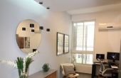 Gordon area 2.5 rooms Renovated Balcony Lift Apartment for sale in Tel Aviv