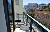 Balfour area 2 room 50sqm Balcony Elevator Apartment for sale in Tel Aviv