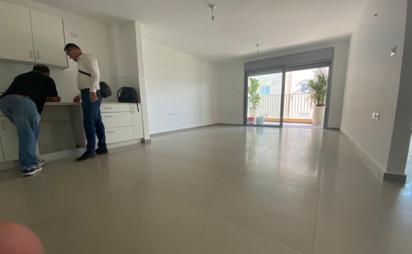 Pinsker 100sqm Balcony 12sqm Apartment for sale in Tel Aviv