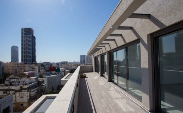 Kerem Hatemanim 4 room Penthouse in a new building Parking Lift Apartment for sale in Tel Aviv
