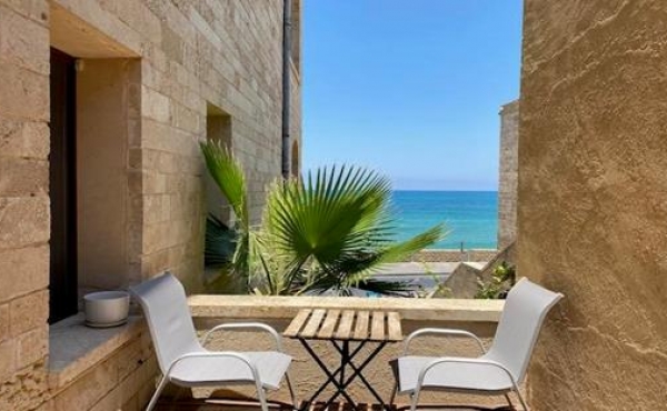 Yafo harbor 2 bedrooms 150sqm Terrace 15sqm Lift Parking Apartment for sale in Tel Aviv