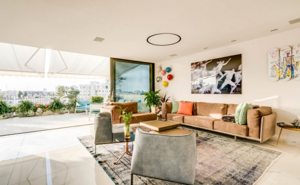 Pinkas area Duplex Penthouse 205sqm Terrace 52m2 Elevator Parking Apartment for sale in Tel Aviv