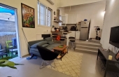 Loft with Gallery 50sqm High ceillings Garden Apartment for sale in Tel Aviv