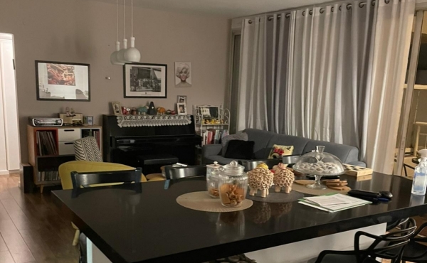 Dizengoff 3.5 room 100sqm Terrace Lift Parking Apartment for sale in Tel Aviv