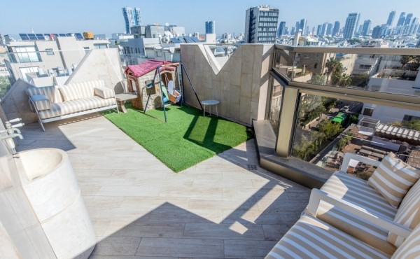 Front sea Luxurious Triplex 283sqm Roof terrace Parking x3 Apartment for sale in Tel Aviv