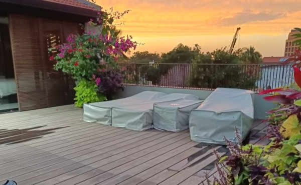 Neve Tsedek Penthouse 3 bedrooms Huge terrace 180sqm Lift Parking Gym club Apartment for rent in Tel Aviv