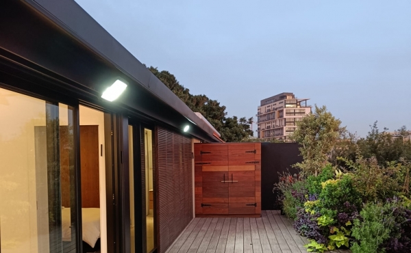 Neve Tsedek Penthouse 3 bedrooms Huge terrace 180sqm Lift Parking Gym club Apartment for rent in Tel Aviv