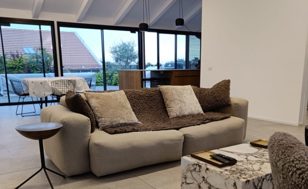 Neve Tsedek Penthouse 3 bedrooms Huge terrace 180sqm Lift Parking Gym club Apartment for rent in Tel Aviv