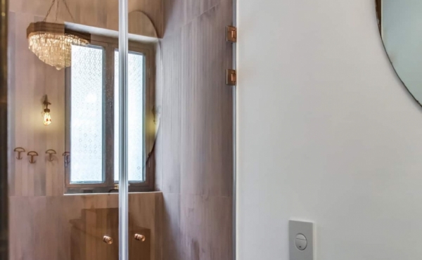 Kerem Hatemanim, 61sqm, Backyard 48sqm, Terrace 10sqm, Apartment for sale in Tel Aviv