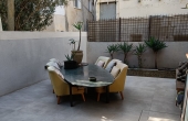 Kerem Hatemanim, 61sqm, Backyard 48sqm, Terrace 10sqm, Apartment for sale in Tel Aviv