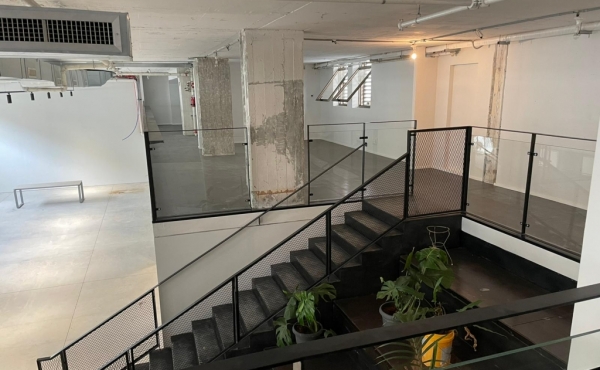 Luxurious Open Space Office 2600 sqm with 750 parking spaces