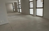 Luxurious Open Space Office 2600 sqm with 750 parking spaces