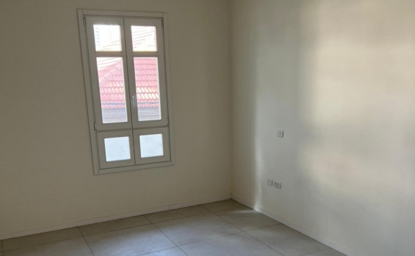 Neve Tsedek 4 room 130sqm2 Balconies Lift Apartment for rent in Tel Aviv