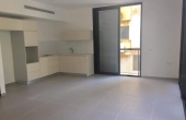 Hayarkon area 4 room 110sqm Balcony Lift Parking Close to sea Apartment for rent in Tel Aviv