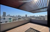 Ben Yehuda Penthouse 3 bedrooms Balcony Elevator Apartment for rent in Tel Aviv