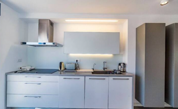 Sheinkin area Penthouse 3 bedrooms 120sqm 2 terraces Apartment for vacation rental in Tel Aviv