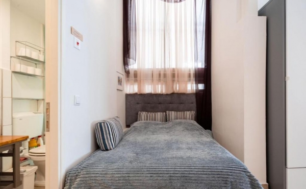 Ben Yehuda area Loft 30m2 High ceilings Apartment for sale in Tel Aviv