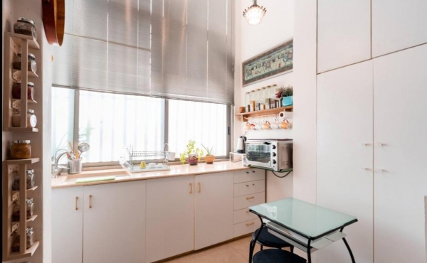 Ben Yehuda area Loft 30m2 High ceilings Apartment for sale in Tel Aviv
