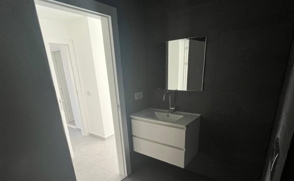 Florentine 4 rooms 102sqm Balcony 12sqm Apartment for rent in Tel aviv