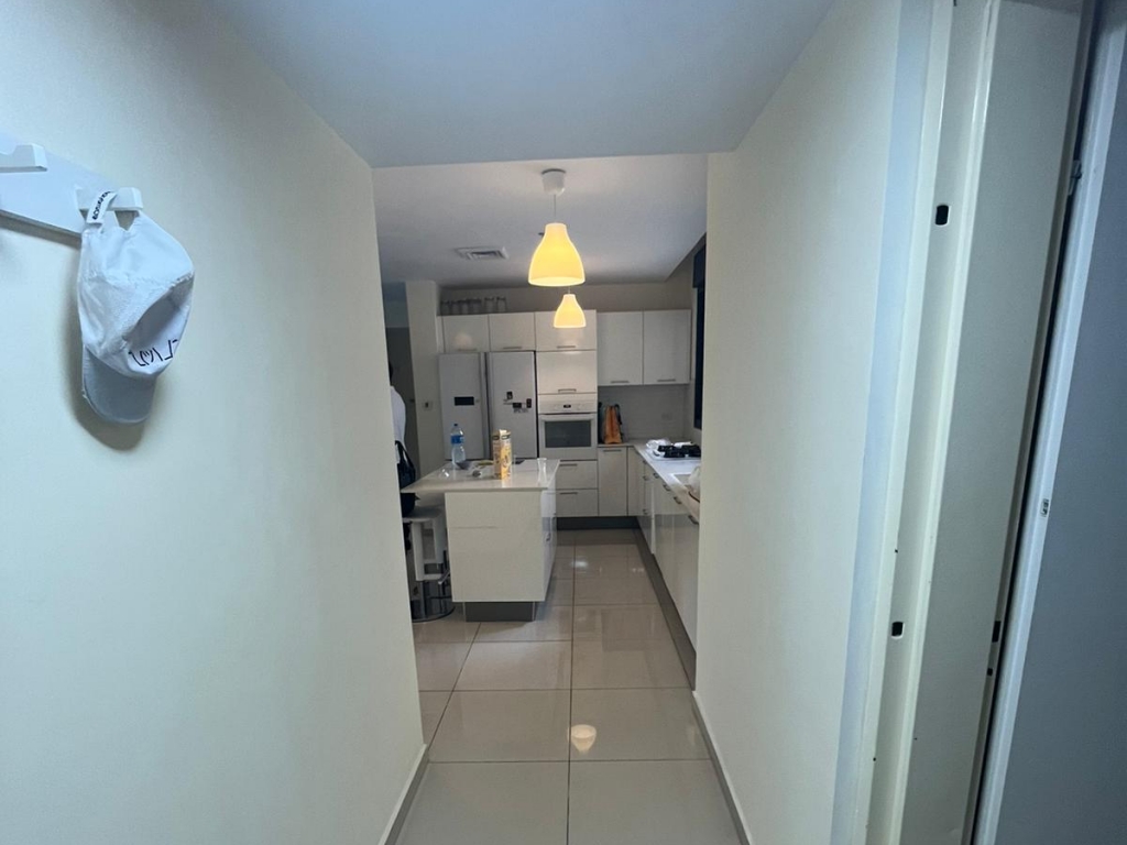 Gindi 4 rooms 106sqm Terrace 18sqm Lift Parking x2 Apartment for rent
