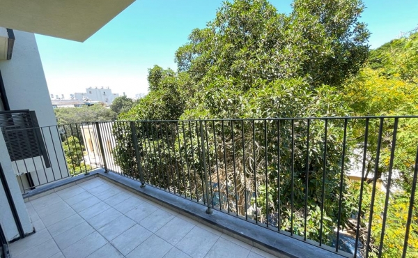 Dizengoff area 2 rooms 52sqm Terraces 10sqm Lifts Parking Apartment for sale in Tel Aviv
