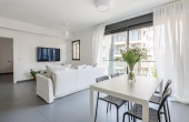 Ben Yehuda / Bograshov 3 rooms Mamad 83sqm Balcons 6sqm Lift Apartment for sale in Tel Aviv