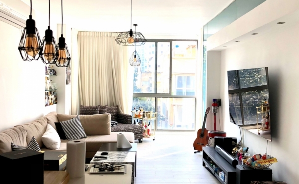 Basel area 3 rooms 73sqm Balcony Lifts Apartment for sale in Tel Aviv