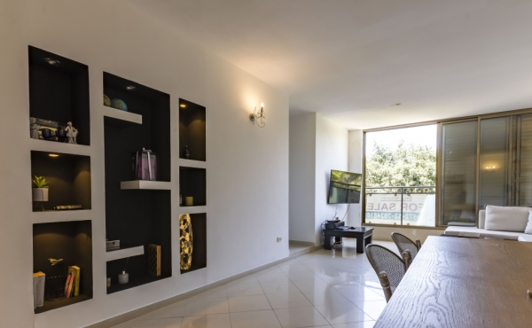 Dizengoff / Ben Gurion 4 rooms 120m2 Lift Corporate housing