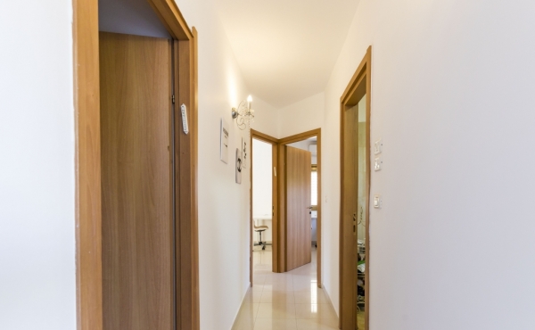 Dizengoff / Ben Gurion 4 rooms 120m2 Lift Corporate housing