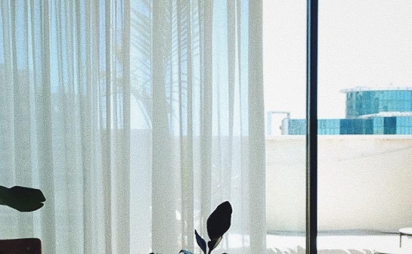 Balfour 2 rooms 100sqm Balcony 25sqm Lift Parking, apartment in rent in Tel Aviv