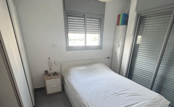Florentine 2 rooms 37sqm Balcony Lifts Parking Apartment for sale in Tel Aviv