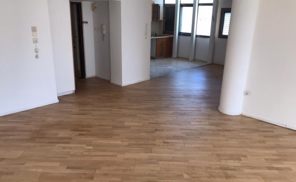 4 rooms 115sqm Private parking Apartment for rent in Tel Aviv