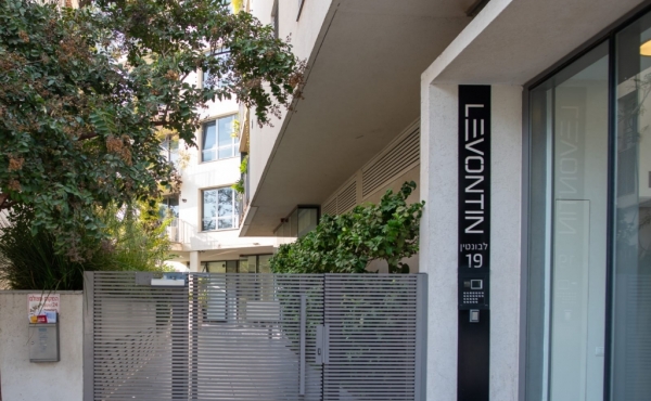 Levontin 3 bedrooms 60sqm Terrace 11sqm Lift Parking Apartment for sale in Tel Aviv