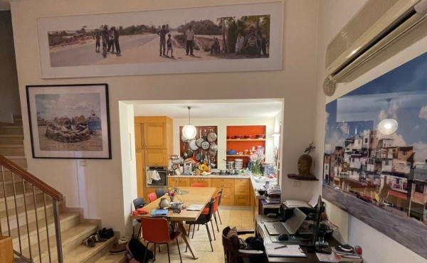 Neve Tsedek neighborhood Duplex 4 rooms 120sqm Lift Parking Apartment for rent in Tel Aviv