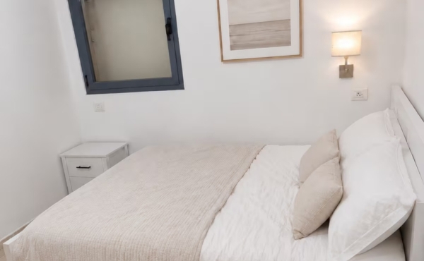 Sunny 2 room 48sqm Lift Apartment for Vacation rental in Tel Aviv