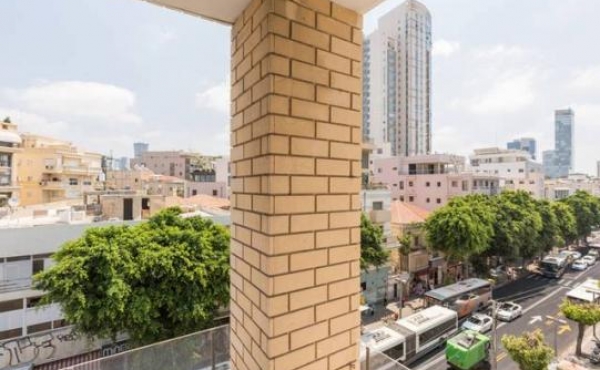 Sunny 2 room 48sqm Lift Apartment for Vacation rental in Tel Aviv