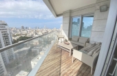 Soutine Tower 3 rooms 83 sqm Balcony 12 sqm Parking Gym club Doorman Apartment for sale in Tel Aviv
