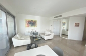 Soutine Tower 3 rooms 83 sqm Balcony 12 sqm Parking Gym club Doorman Apartment for sale in Tel Aviv