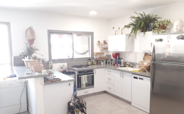 Yaffo 3 room 86sqm Elevator Parking Apartment for sale in Telaviv