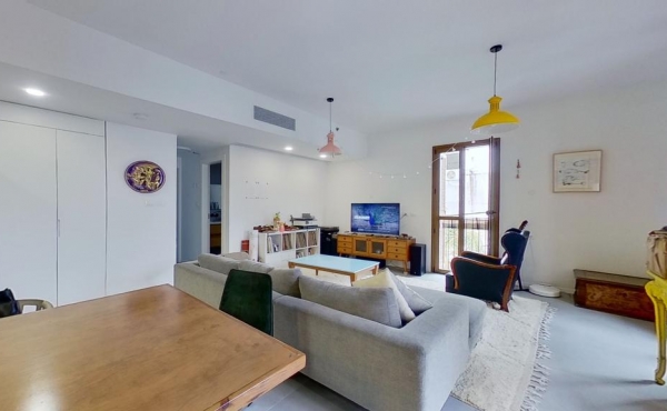 Kerem Hatemanim 3 bedrooms 130m2 Balconies 12m2 Lift Parking Apartment for sale in Tel Aviv