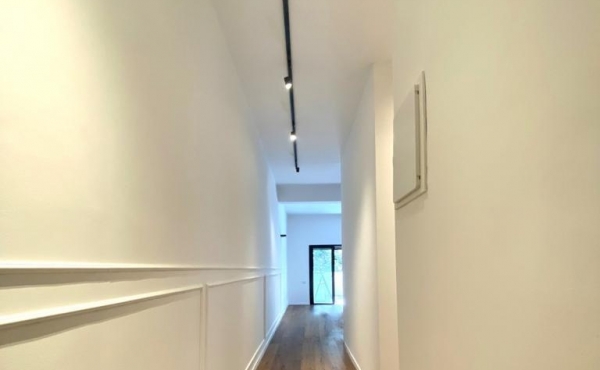 Rupin 3 rooms 80m2 Balcony 10m2 Renovated Lift Apartment for sale in Tel Aviv
