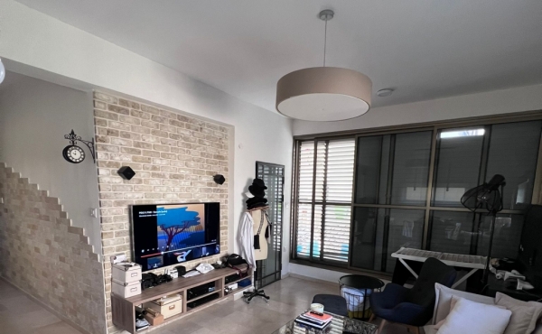 Nordau 3 rooms 63m2 Lift Designed Apartment for sale in Tel Aviv