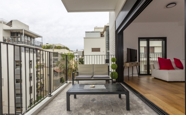 Good Day TLV, King Georges area, 4 rooms 110m2 Terrace 18m2 Lift Parking, Apartment for vacation rental in Tel Aviv