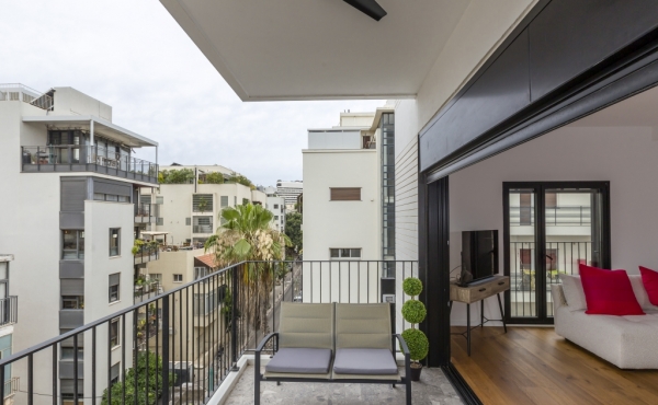 Good Day TLV, King Georges area, 4 rooms 110m2 Terrace 18m2 Lift Parking, Apartment for vacation rental in Tel Aviv