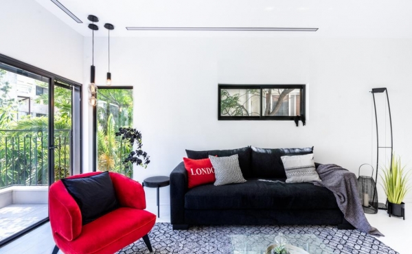 Dizengoff area 3 pièces 77 sqm Balcony Apartment for sale in Tel Aviv