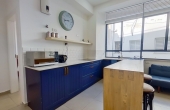 Frishman area 3 rooms 65 sqm Balcony Lift Apartment for sale in Tel Aviv
