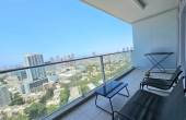 Midtown Tower 3 rooms 68 sqm Balcony 12 sqm Lift Parking Apartment for sale in Tel Aviv