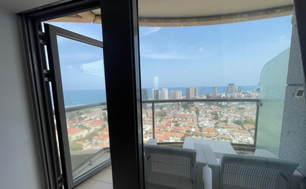 Neve Tsedek area 2 rooms 53m2 Balcony Pool Gym Sauna Doorman Apartment for sale in Tel Aviv